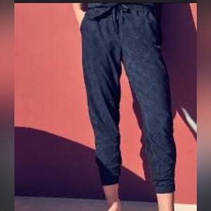 Athleta Brooklyn Joggers Pants Blue Snake 2